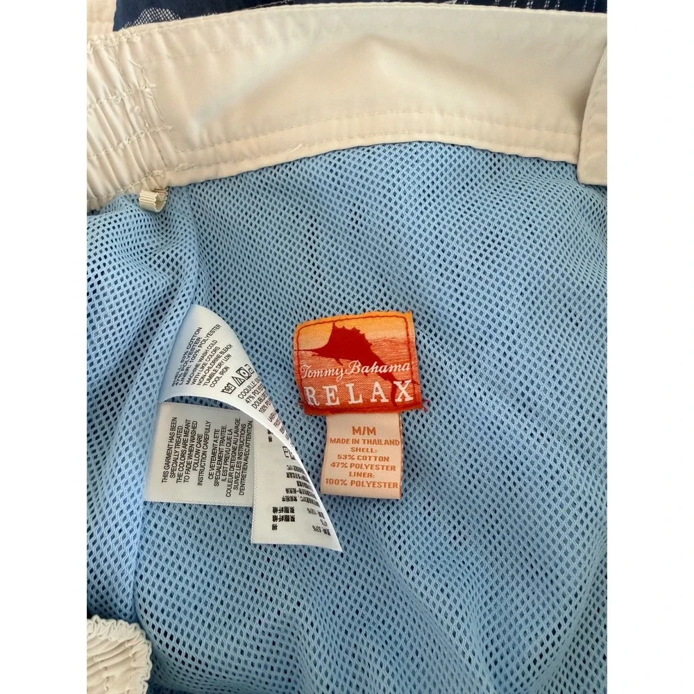 Tommy Bahama Relax Mens Blue Wave Print Board Shorts Swim Trunks Medium - Picture 3 of 6